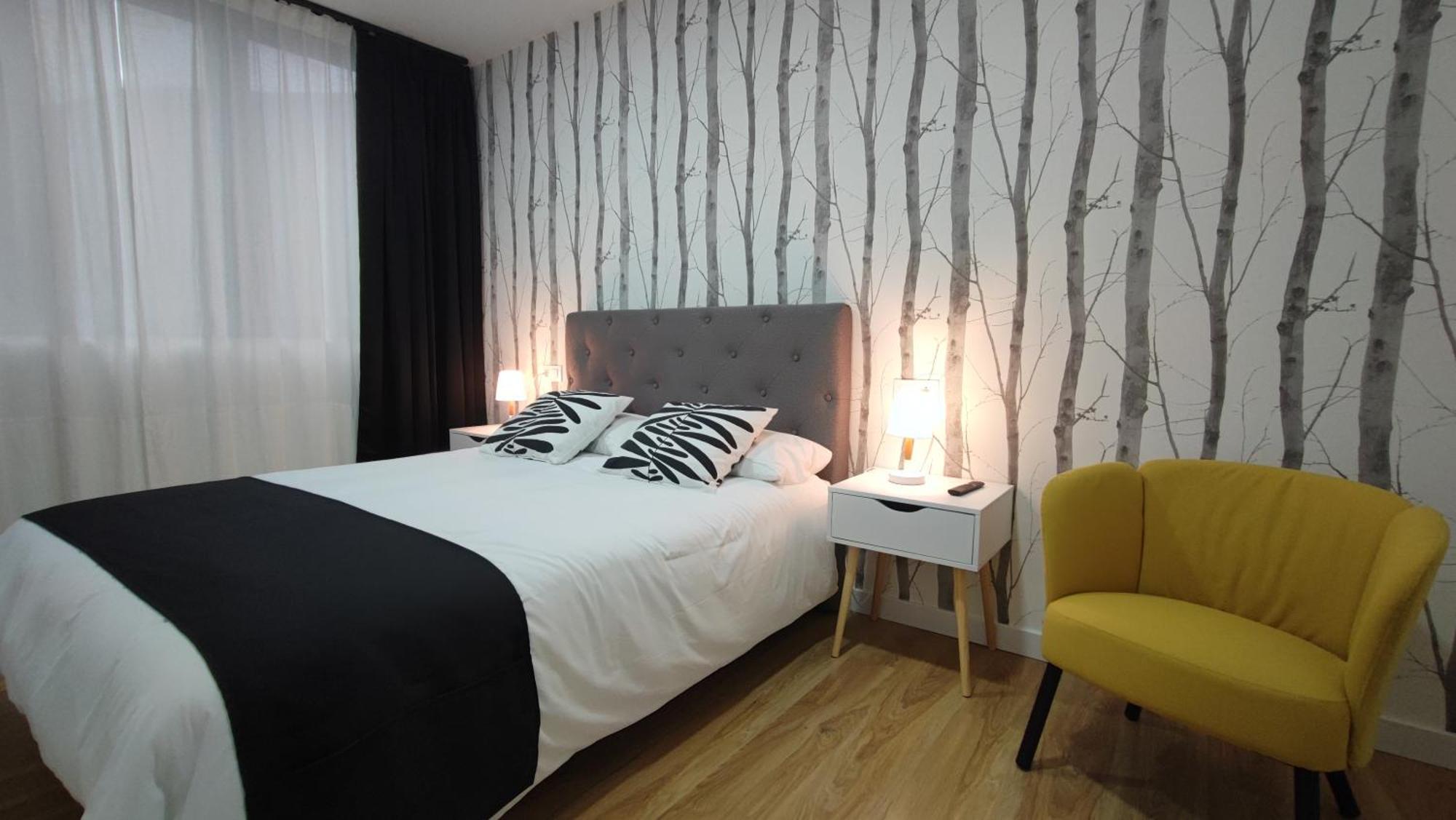 Apartamentos Aptio Oviedo Bagian luar foto