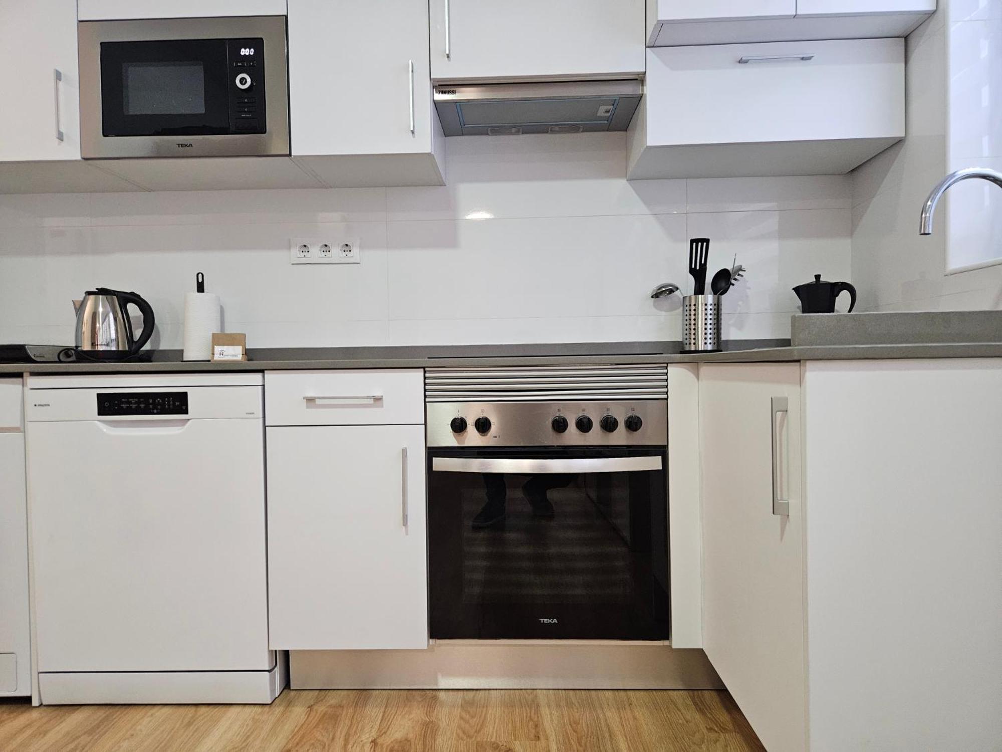 Apartamentos Aptio Oviedo Bagian luar foto