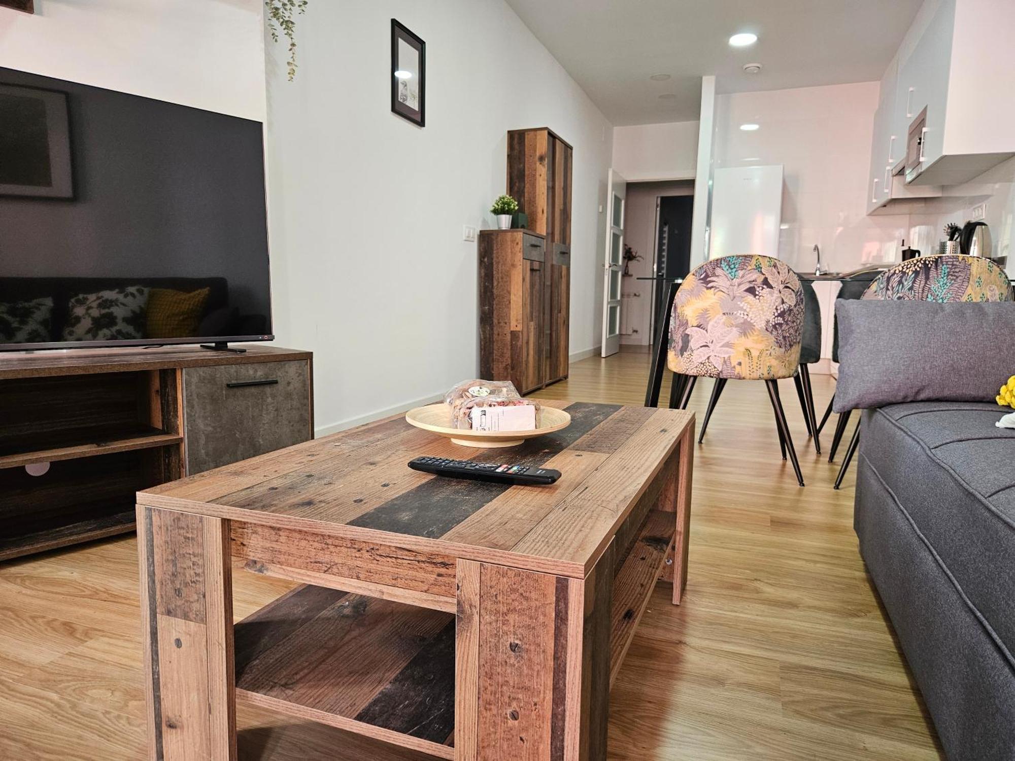 Apartamentos Aptio Oviedo Bagian luar foto