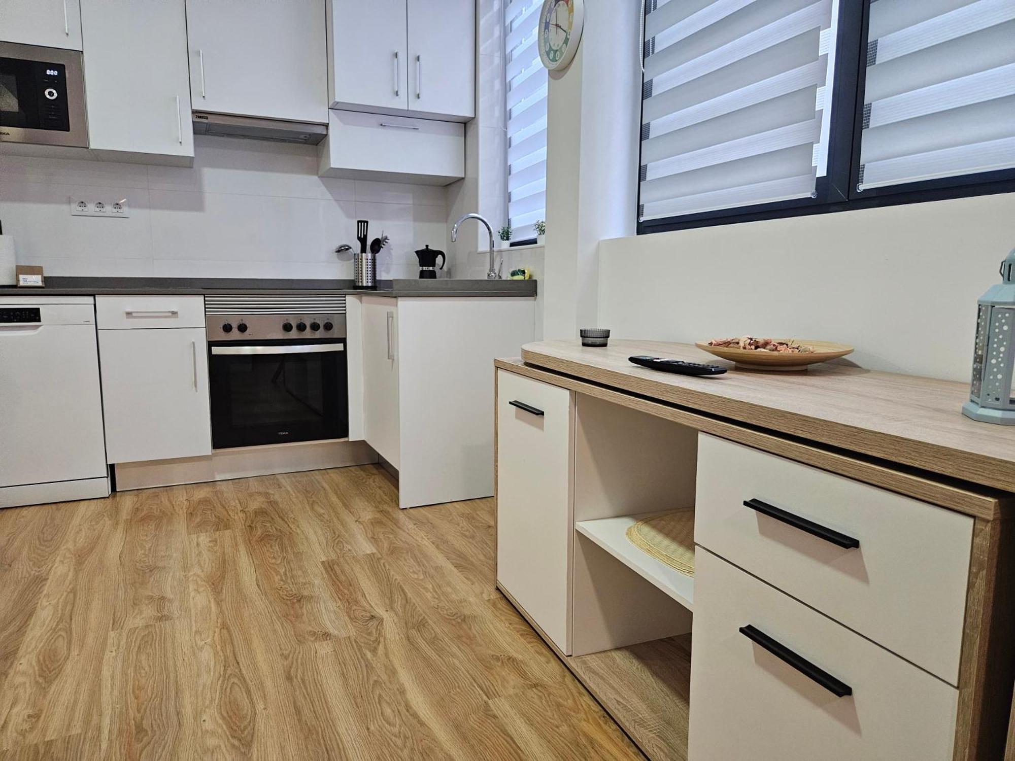 Apartamentos Aptio Oviedo Bagian luar foto