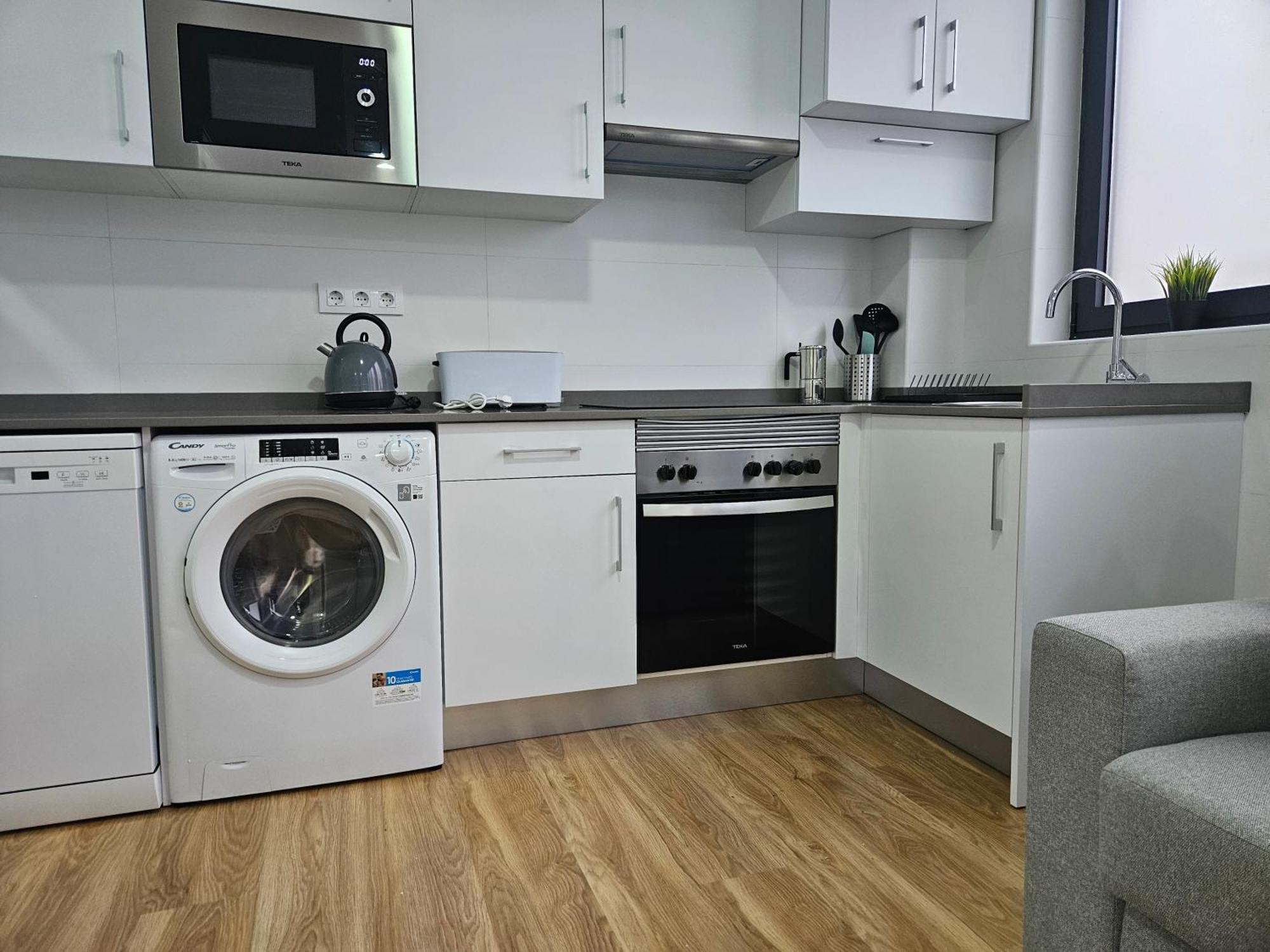 Apartamentos Aptio Oviedo Bagian luar foto
